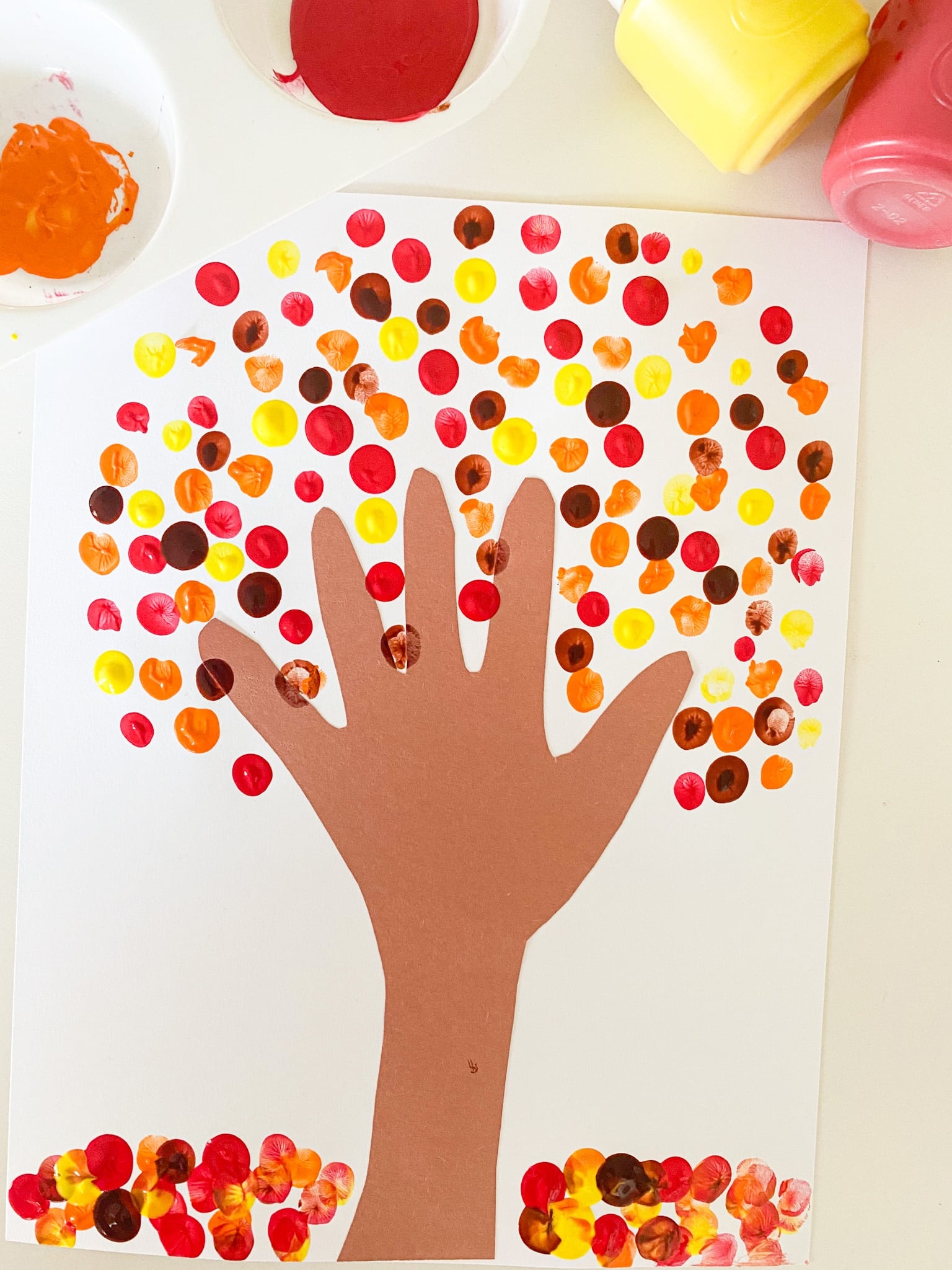 20 EASY Fall Crafts For Preschoolers 2025 ABCDee Learning 20 EASY Fall Crafts For Preschoolers 2025 ABCDee Learning
